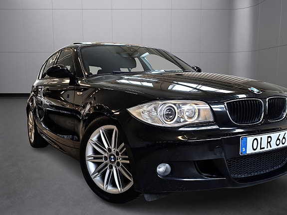 BMW 120i 7 of 24