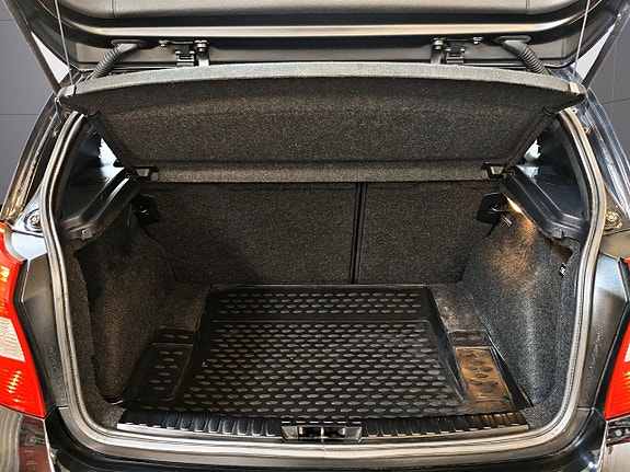 BMW 120i 24 of 24