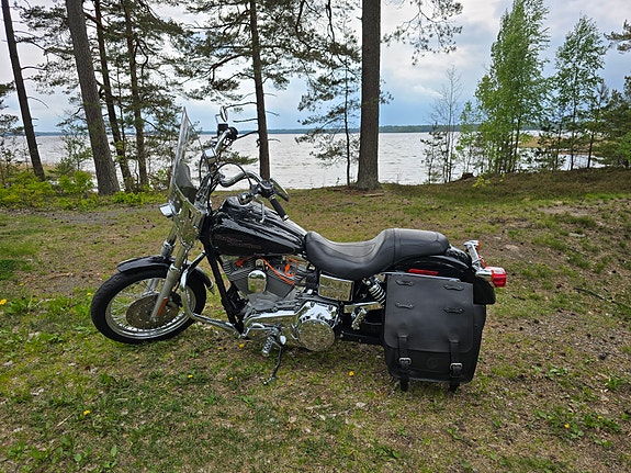 Harley-Davidson Super Glide Custom 2 of 11