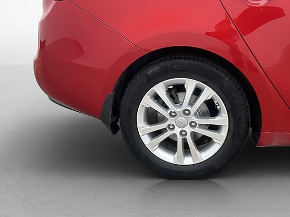 Kia Ceed 13 of 30