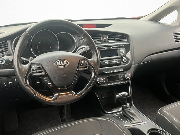 Kia Ceed 12 of 30