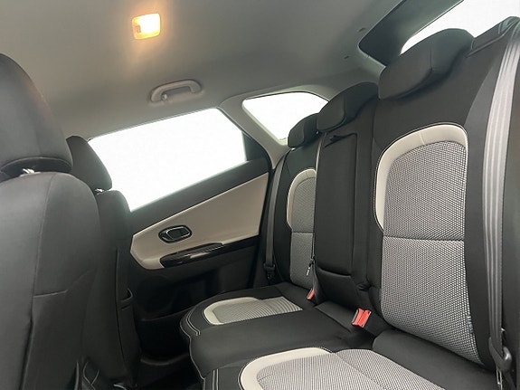 Kia Ceed 25 of 30
