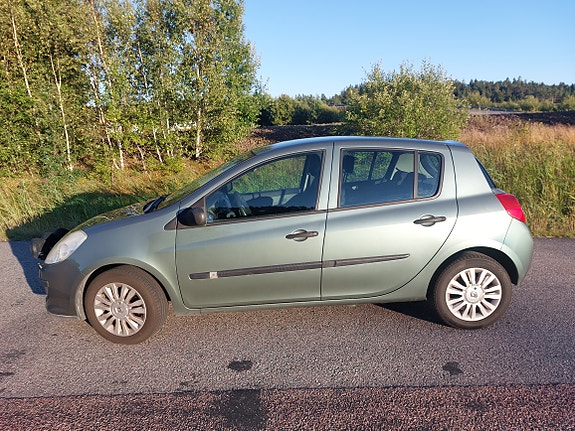 Renault Clio 6 of 6