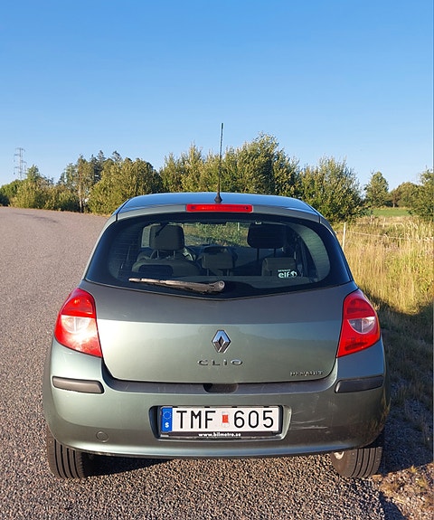 Renault Clio 3 of 6