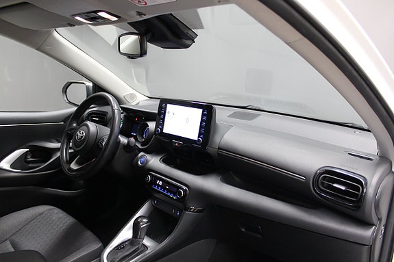 Toyota Yaris 12 of 14
