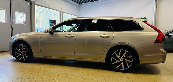 Volvo V90 6 of 23