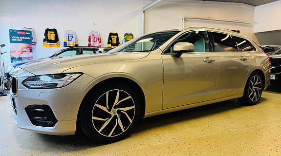 Volvo V90 3 of 23