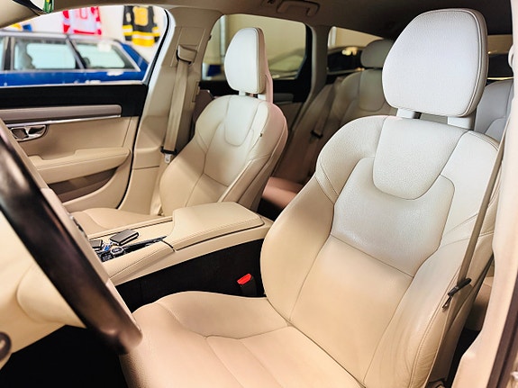 Volvo V90 15 of 23