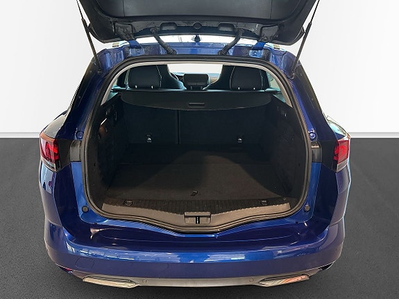 Renault Megane E-Tech 6 of 10