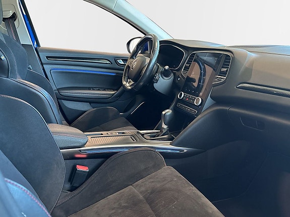 Renault Megane E-Tech 9 of 10