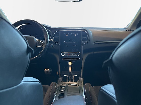 Renault Megane E-Tech 10 of 10