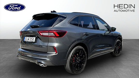 Ford Kuga 2 of 9