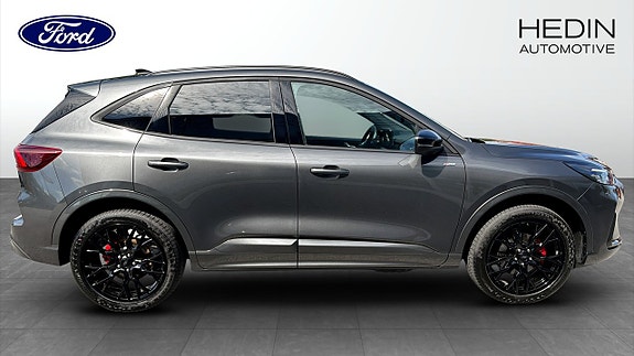Ford Kuga 6 of 9