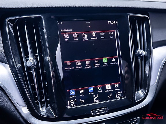 Volvo V60 Cross Country 26 of 30
