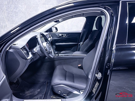 Volvo V60 Cross Country 10 of 30