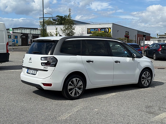 Citroen Grand C4 Picasso 2 of 18
