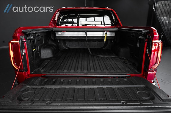 Volkswagen Amarok 18 of 30