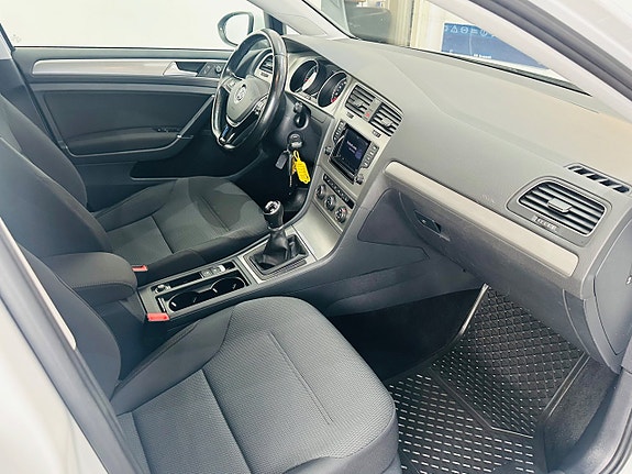 Volkswagen Golf I 13 of 18