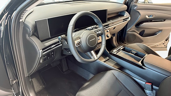 Hyundai Tucson 5 of 9