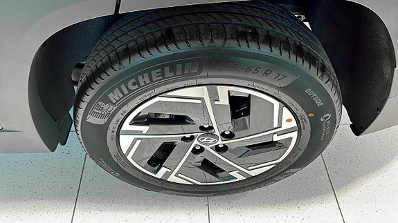 Hyundai Tucson 6 of 10