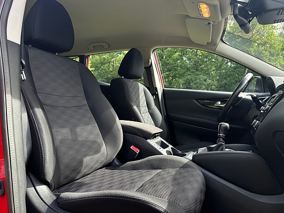 Nissan Qashqai 17 of 30