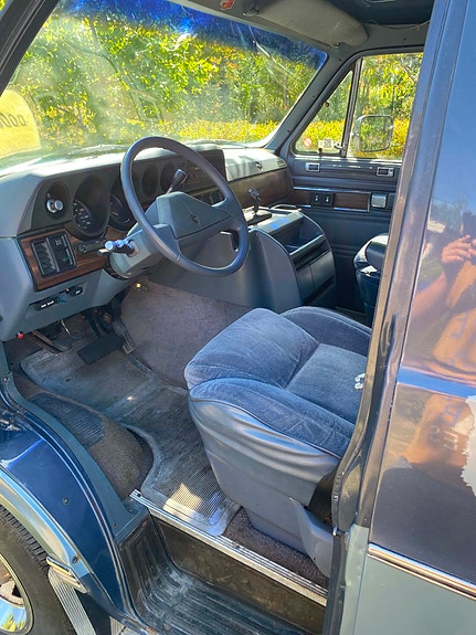 Dodge RAM 2500 5 of 12