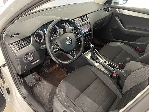 Skoda Octavia 15 of 24