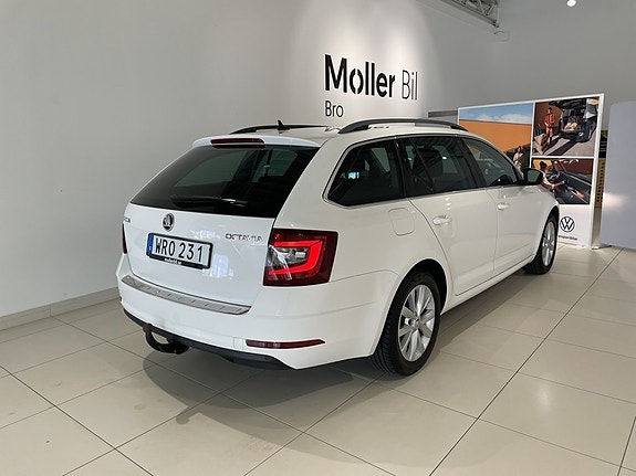 Skoda Octavia 8 of 24