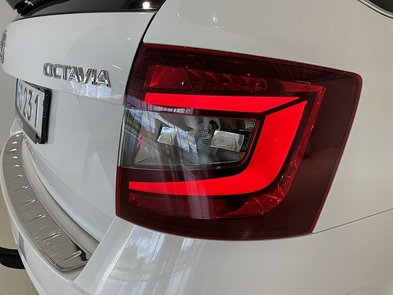 Skoda Octavia 9 of 24