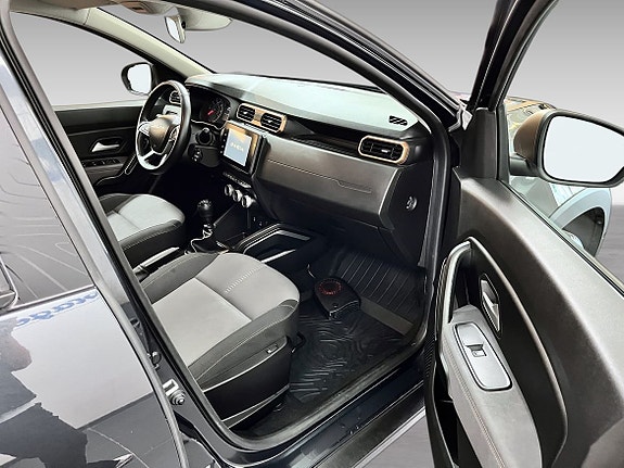 Dacia Duster 11 of 12