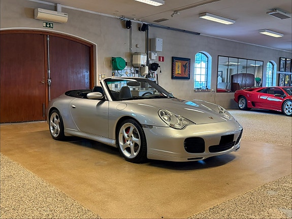 Porsche 911 2 of 30