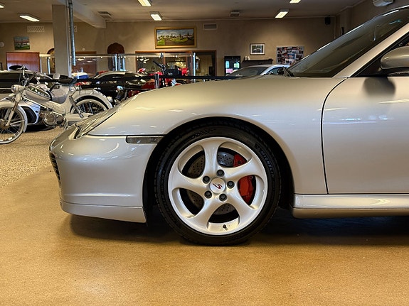 Porsche 911 9 of 30