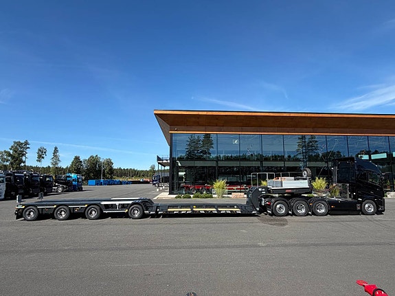 Komplett maskintrailer ekipage 4 + 4 Volvo FH16 780 + ROJO 2 of 12
