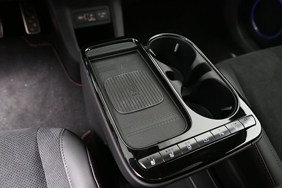 Hyundai Ioniq 5 18 of 21