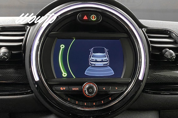 MINI Clubman Cooper 17 of 22