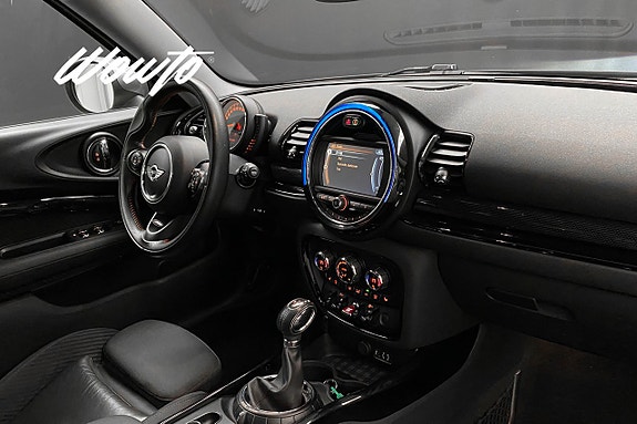 MINI Clubman Cooper 19 of 22