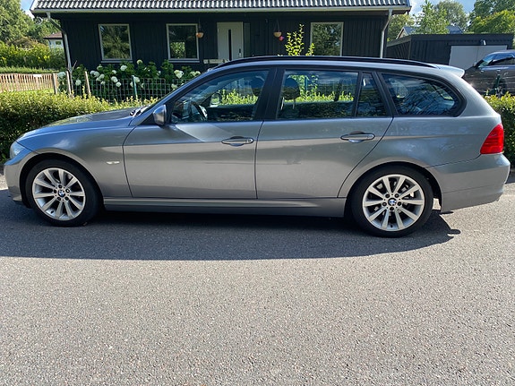 BMW 320d 3 of 10