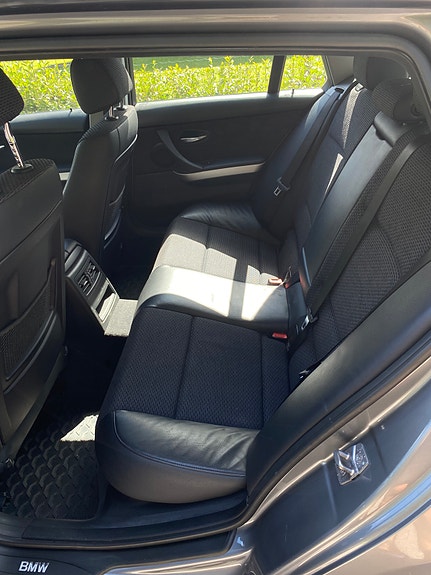 BMW 320d 6 of 10