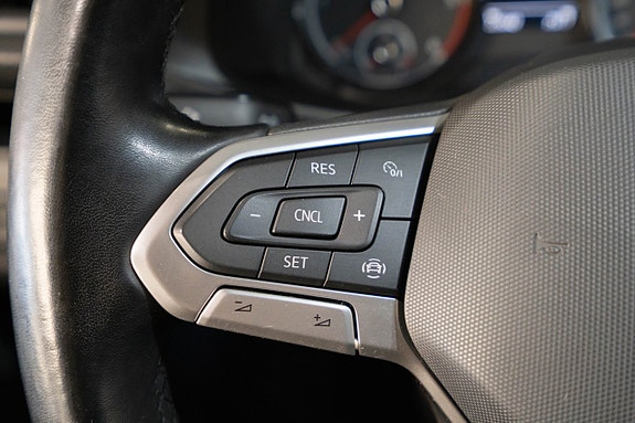 Volkswagen Transporter 14 of 18