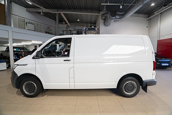 Volkswagen Transporter 9 of 18