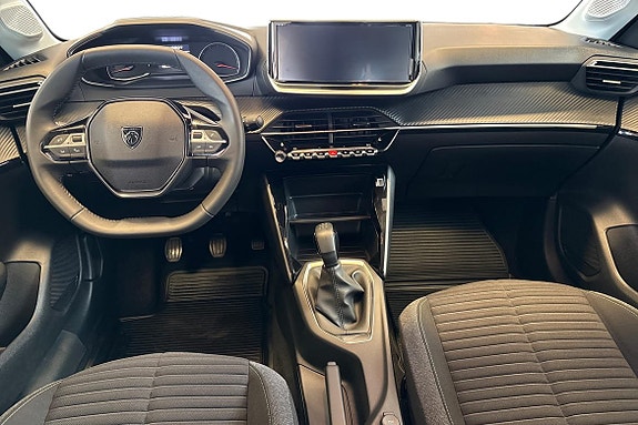 Peugeot 208 9 of 14