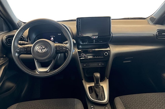 Toyota Yaris Cross 9 of 15