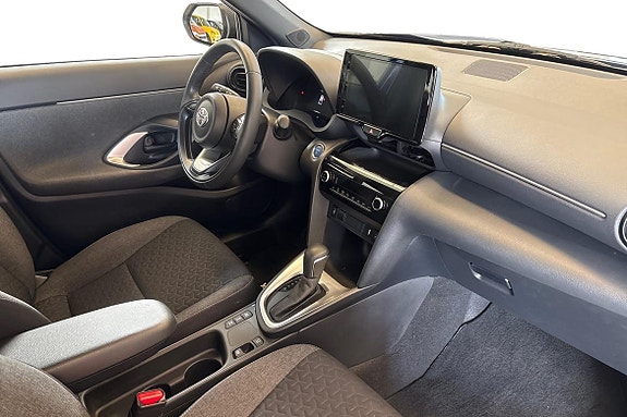 Toyota Yaris Cross 10 of 15