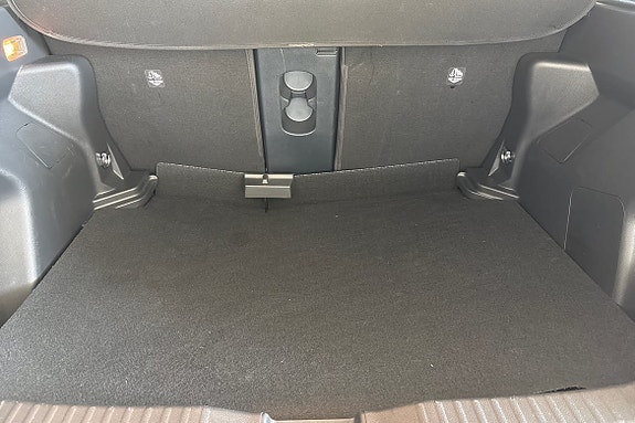Toyota Yaris Cross 13 of 15