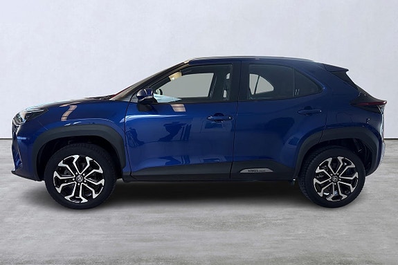Toyota Yaris Cross 2 of 15