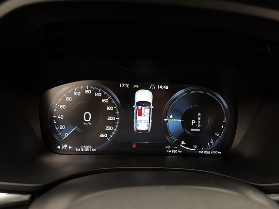 Volvo XC60 23 of 30