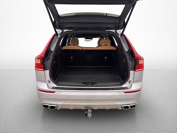 Volvo XC60 19 of 30