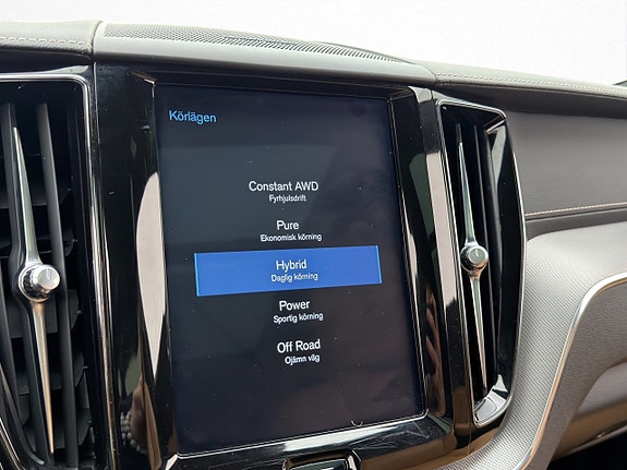 Volvo XC60 29 of 30
