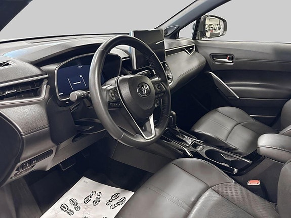 Toyota Corolla Cross 14 of 22