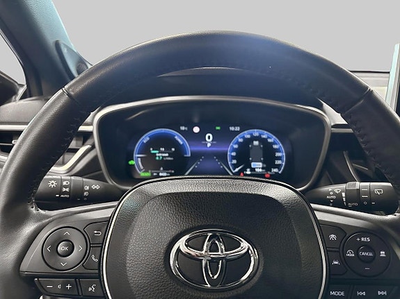 Toyota Corolla Cross 15 of 22
